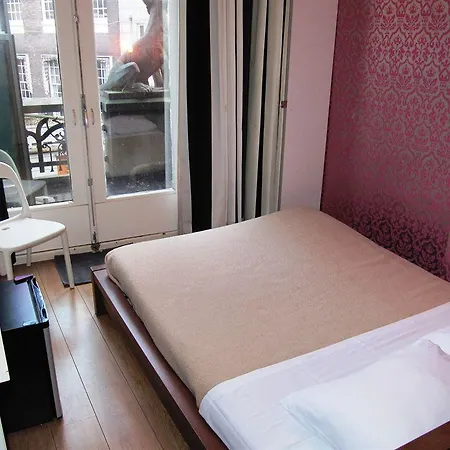 Pax * Amsterdam
